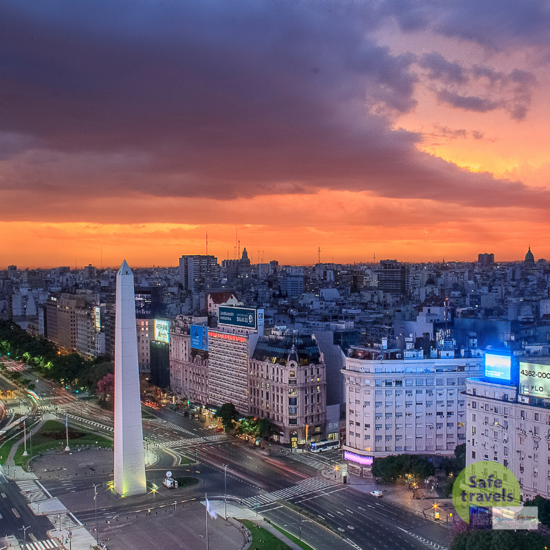 Obelisco de noche